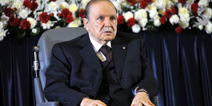 Cezayir'de İslami Eğilimli Partiden Boykot Kararı