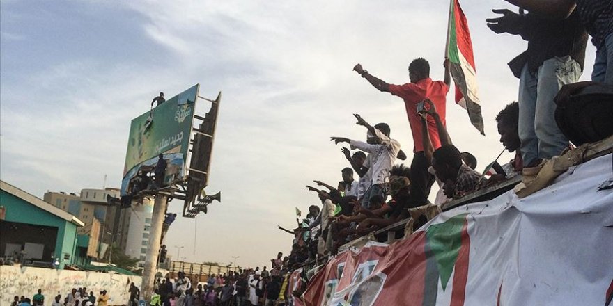Sudan'da Kurulacak Yeni Hükümete Askeri Konsey Aday Göstermeyecek