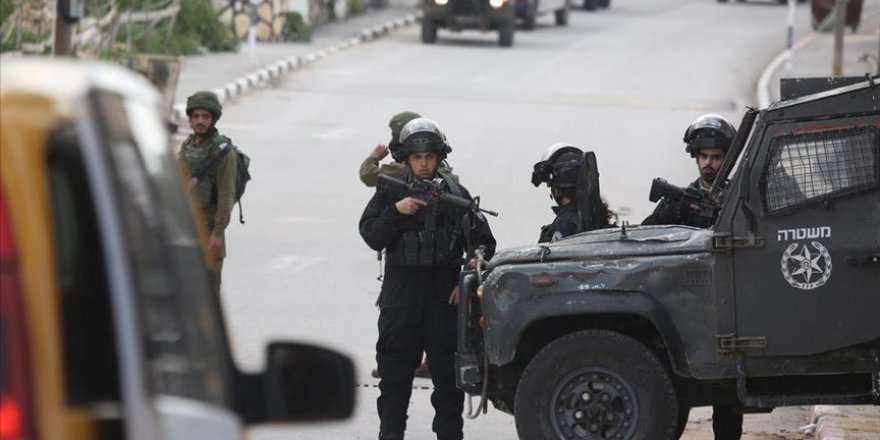 İşgal Güçleri 16 Filistinliyi Gözaltına Aldı