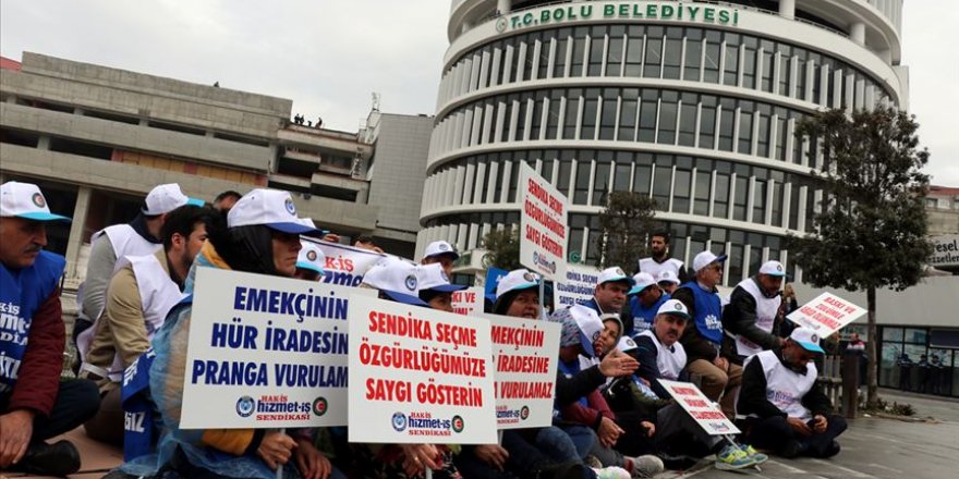 Bolu Belediyesi'nde İşten Çıkarılan İşçilerden Oturma Eylemi