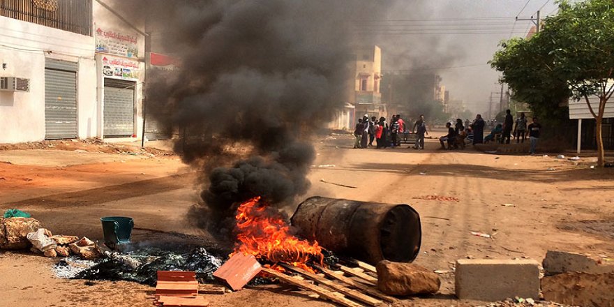 Sudan'da Ordu Darbe Karşıtı Göstericilere Müdahale etti: 9 Ölü