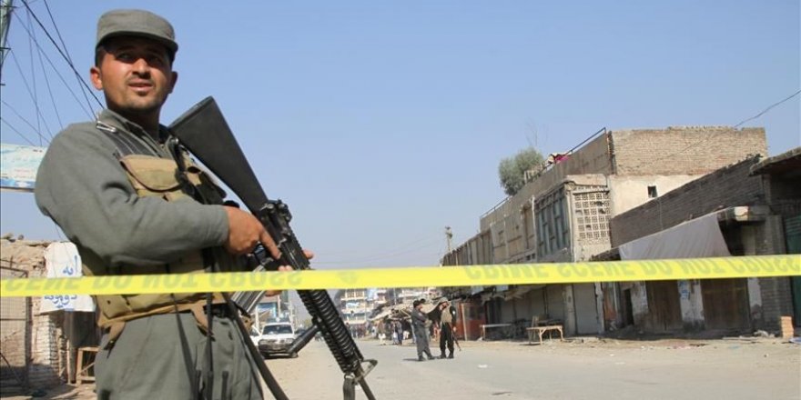 Afganistan'da Bayram Namazı Çıkışında Bombalı Saldırı