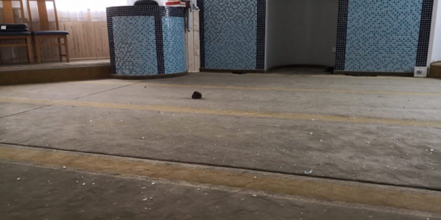 Almanya'da Camiye Saldırı