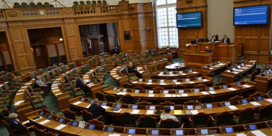 Danimarka'da 3 Türk Kökenli Aday Milletvekili Seçildi