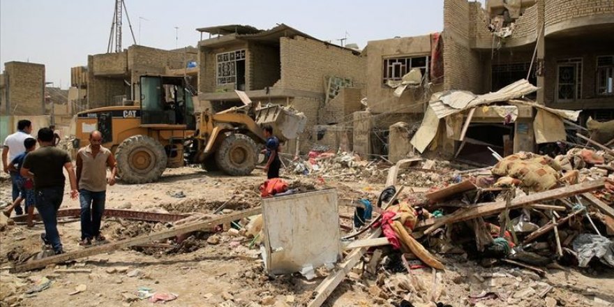Bağdat'ta Camiye Saldırı: 10 Ölü, 30 Yaralı!