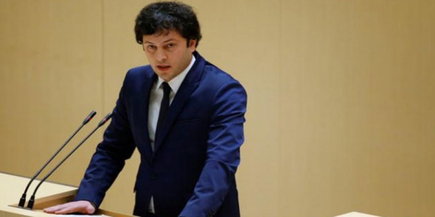Gürcistan'da Parlamento Başkanı İstifa Etti
