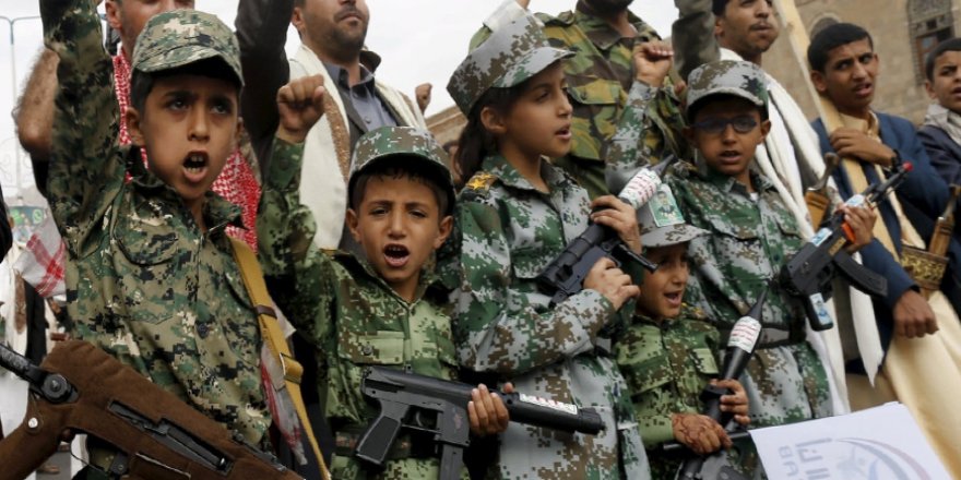 "İran Destekli Husiler 3 Ayda 50 Bin Çocuğu Silah Altına Aldı"