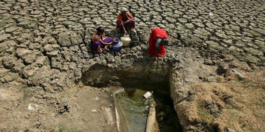 Hindistan'da Yaklaşık 5 Milyon Kişi İçme Suyu Sıkıntısı Çekiyor