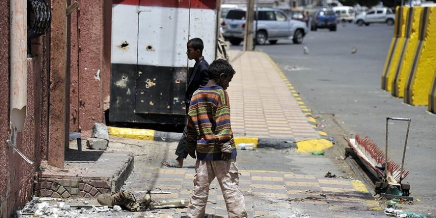 Yemen'deki Çatışmalar 7 Bin 500 Çocuğun Canına Mal Oldu