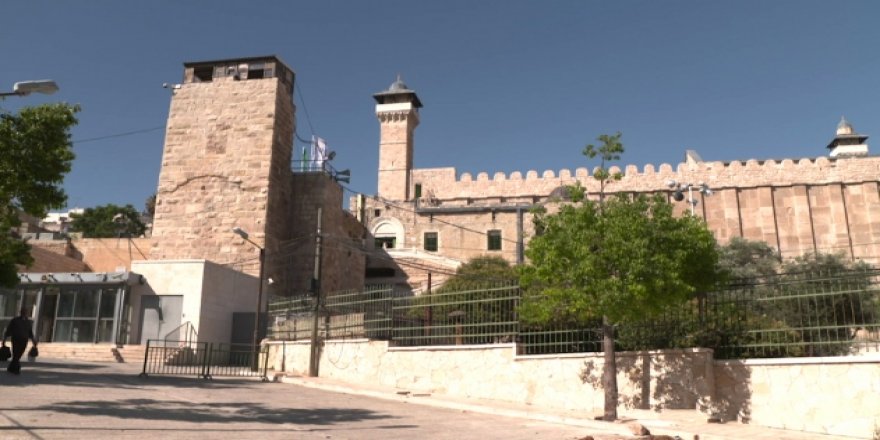 Harem-i İbrahim Camii'nde 25 Yıldır Akşam Ezanları Okutulmuyor