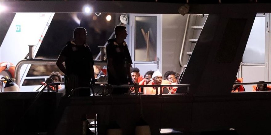 Malta, Akdeniz'de Kurtarılan Göçmenleri 'Şartlı' Aldı