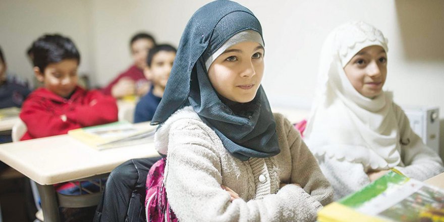 ‘Suriyeliler Gitsin’ Demek Çözüm mü?