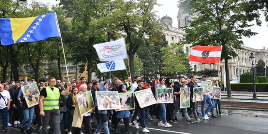 Avusturya'da Srebrenitsa Soykırımı Kurbanları Anıldı