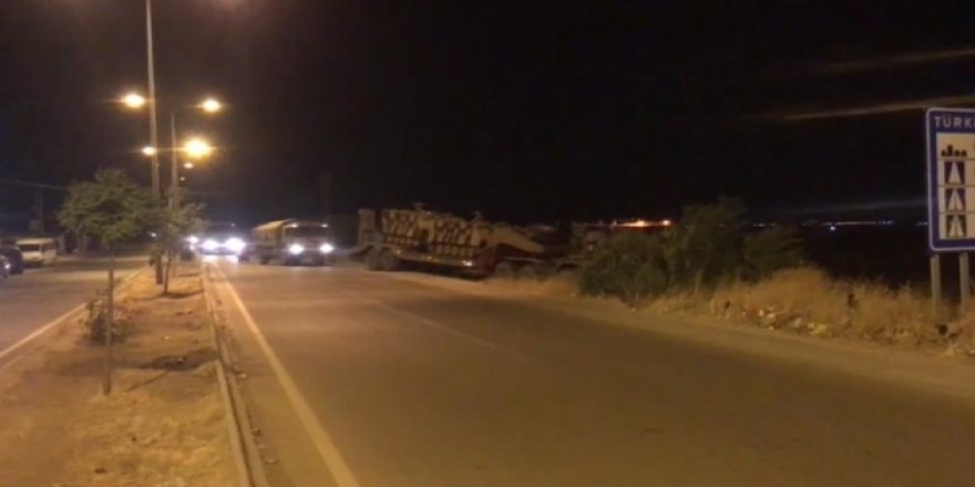 Suriye Sınırına Zırhlı Araç ve Komando Sevkiyatı Devam Ediyor