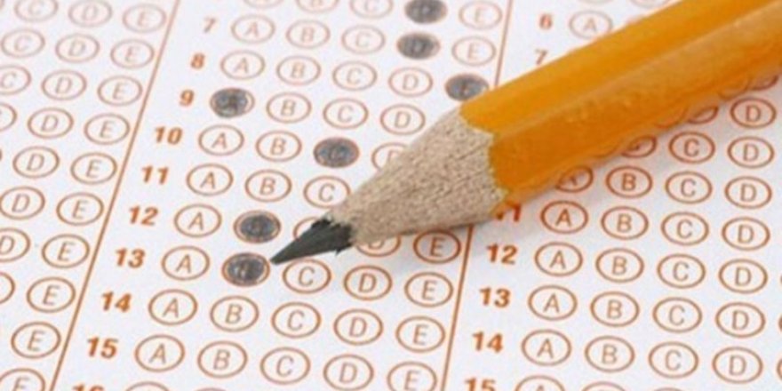 COVID-19 Tanısı Konulan Öğrenciler LGS'ye Hastanede Girebilecek