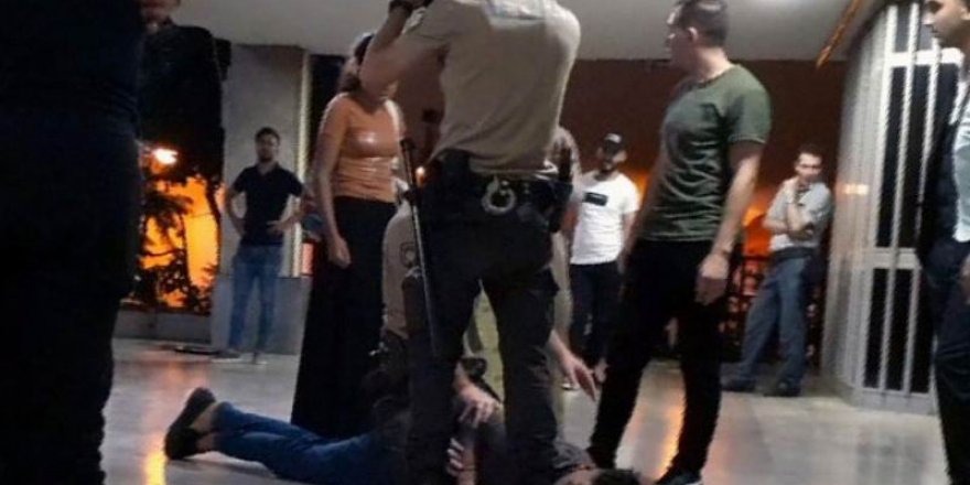 Bunun Adı Artık Irkçı Cinnet, Tedavi Şart!