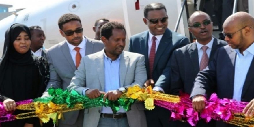 Saldırıda Yaralanan Mogadişu Belediye Başkanı Yaşamını Yitirdi