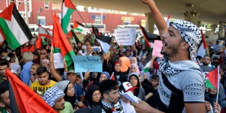 Lübnan'daki Filistinli Mültecilere Destek İçin Berlin'de Gösteri