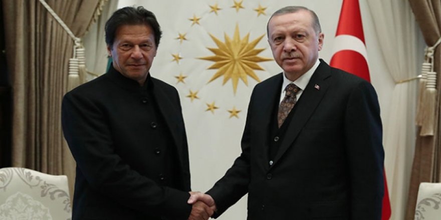 Cumhurbaşkanı Erdoğan, Pakistan Başbakanı Han İle Keşmir'i Görüştü