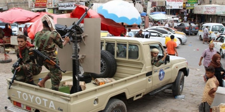 Yemen'de BAE Destekli Güçler İlerlemeye Devam Ediyor