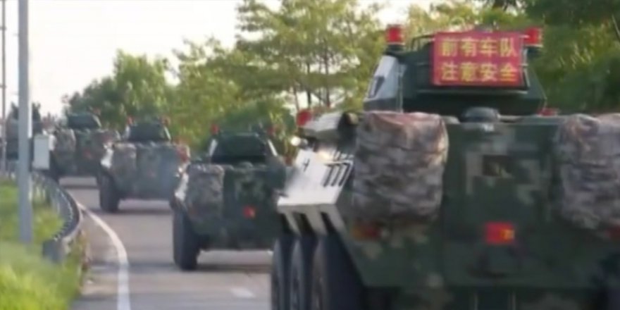 Çin, Hong Kong Sınırına Askeri Sevkiyat Yapıyor