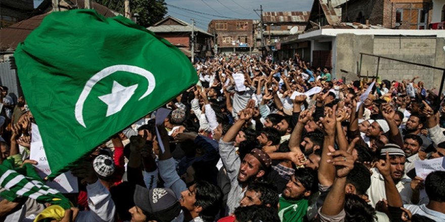 Keşmirli Lider Gilani'den Cammu Keşmir'de Direnişi Sürdürme Çağrısı