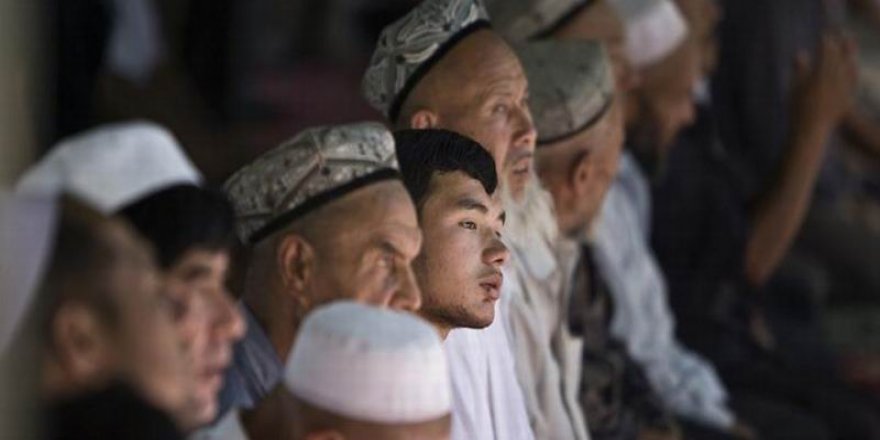 Dünya Bankası Çin'in Uygur Türklerini Hapsettiği Toplama Kamplarını Fonladı