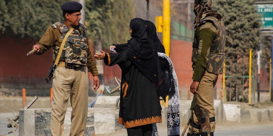 Hint Polisi Müslümanlara Karşı Ön Yargılı