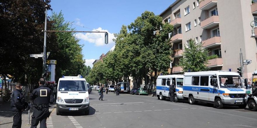 Almanya'da Mültecilere 6 Ayda 609 Saldırı