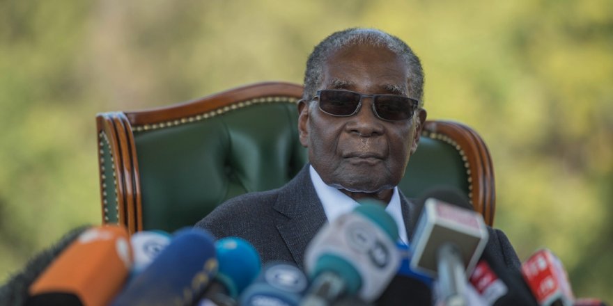 Zimbabve'nin Eski Devlet Başkanı Mugabe Hayatını Kaybetti
