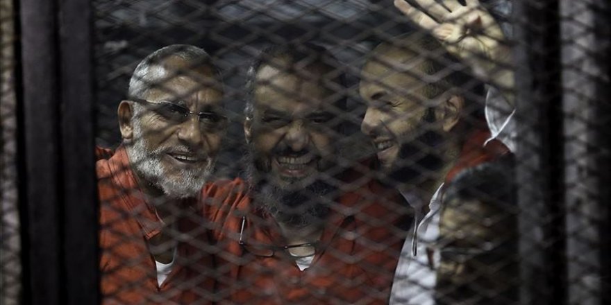 Sisi Yargısı İhvan Liderlerini Yargıladığı ‘Casusluk' Davasında Müebbet Hapse Hükmetti