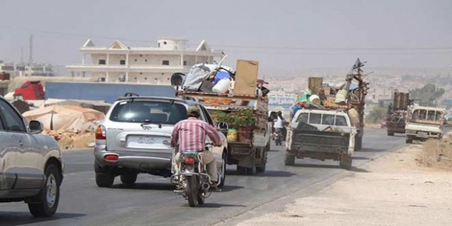 İdlib'de 1 Yılda 1 Milyon Kişi Göç Etti