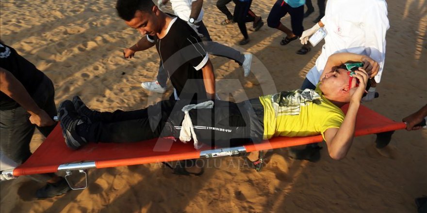 İşgal Güçleri Gazze Sınırında 74 Filistinliyi Yaraladı