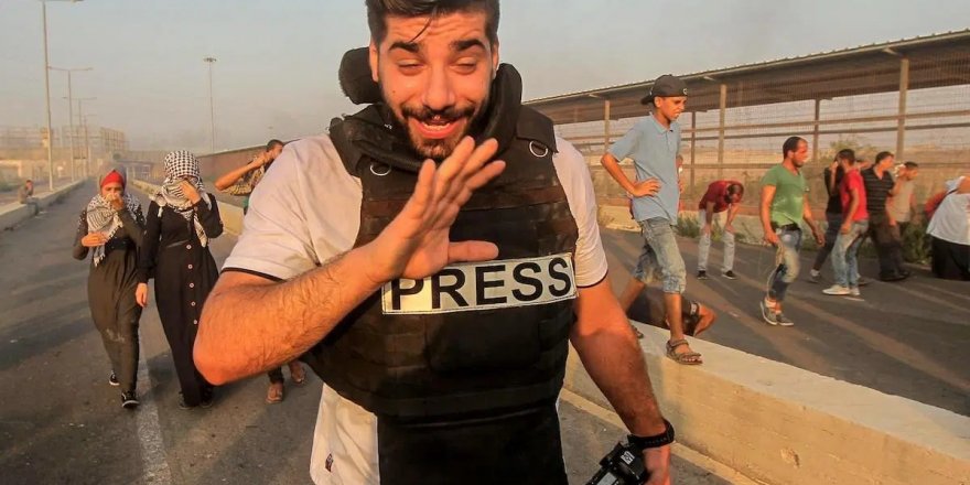 İşgal Güçleri 2 Gazeteciyi Yaraladı