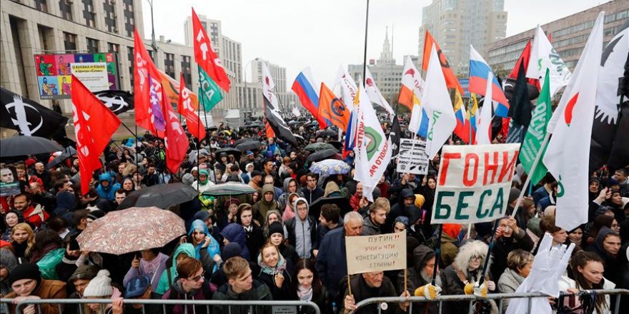 Rusya'da 20 Bin Kişilik Protesto Eylemi