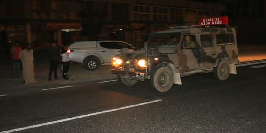 Şanlıurfa'da Suriye Sınırına Askeri Sevkiyat