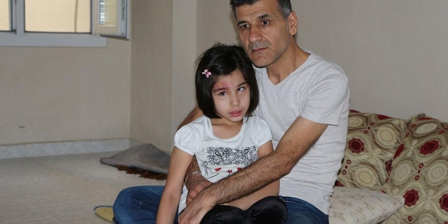 Suriyeli Baba Hasta Kızı İçin Yardım Bekliyor