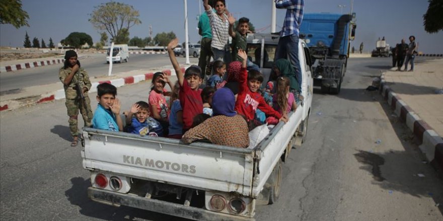Tel Abyadlılar İlçelerine Dönmeye Başladı