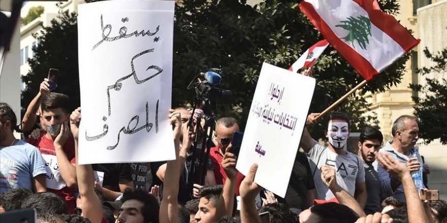 Lübnan’da 70 Gösterici Gözaltına Alındı