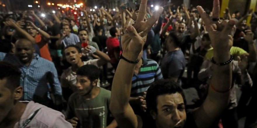 Mısır’da 4 Binden Fazla Kişi Tutuklandı