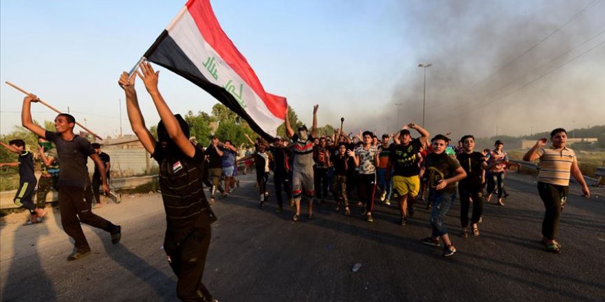 Irak Polisi Gösterilere Karşı 'Kırmızı Alarm'da