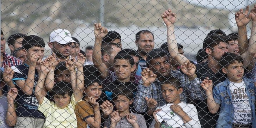 İtalya'ya 60 Bin Refakatsiz Çocuk Göçmen Ulaştı