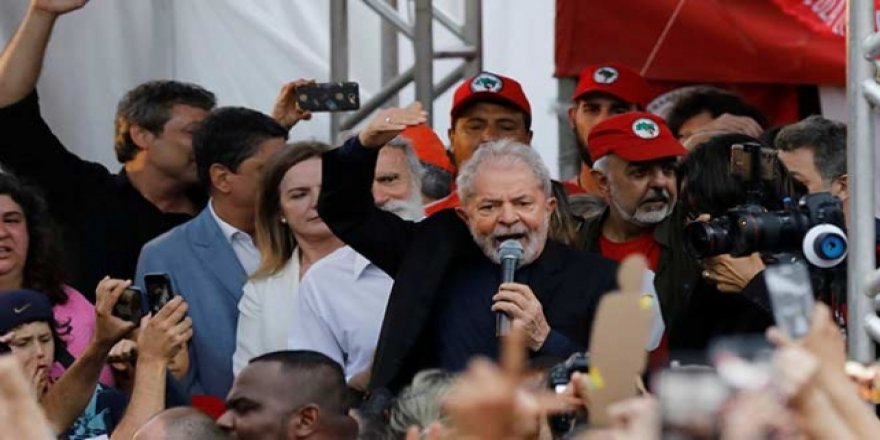 Eski Brezilya Devlet Başkanı Lula Da Silva Tahliye Edildi