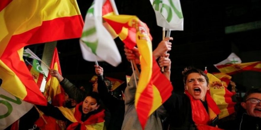 İspanya Seçimleri: Sosyalistler Önde, Aşırı Sağ yükselişte