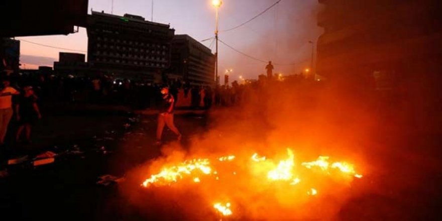 Irak'ta Tahrir Meydanı'nda Bombalı Saldırı