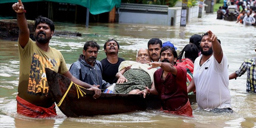 Hindistan'daki Muson Yağmurlarında 4 Ayda Yaklaşık 2 Bin 400 Kişi Öldü