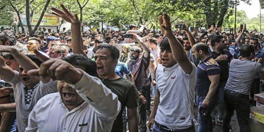 İran'daki Protestolarda Ölü Sayısı 143'e Yükseldi