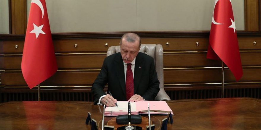 Cumhurbaşkanı Erdoğan 5 Üniversiteye Rektör Atadı