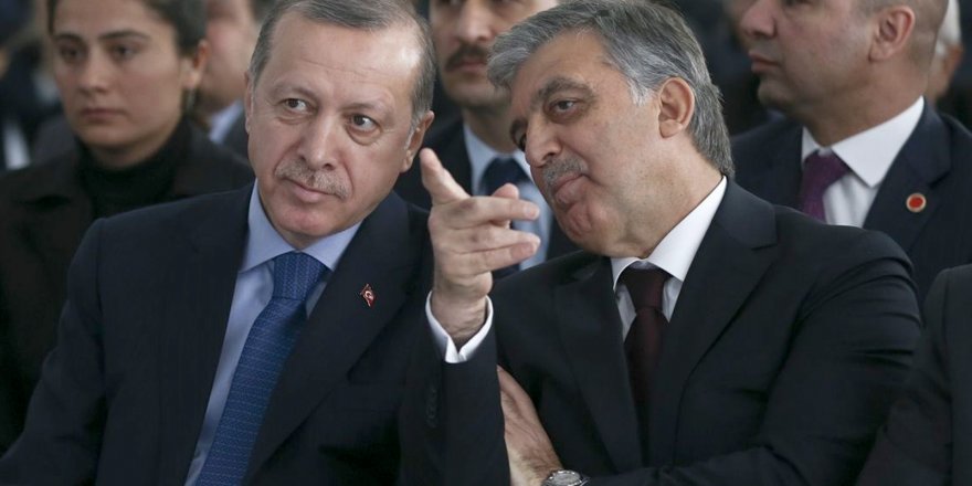 Abdullah Gül’den Cumhurbaşkanı Erdoğan’a Şehir Üniversitesi Telefonu