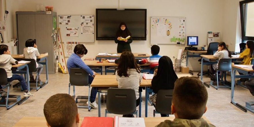 Hollanda'da İslami İlkokullardaki Öğrenci Sayısı 10 Yılda Yüzde 61 Arttı